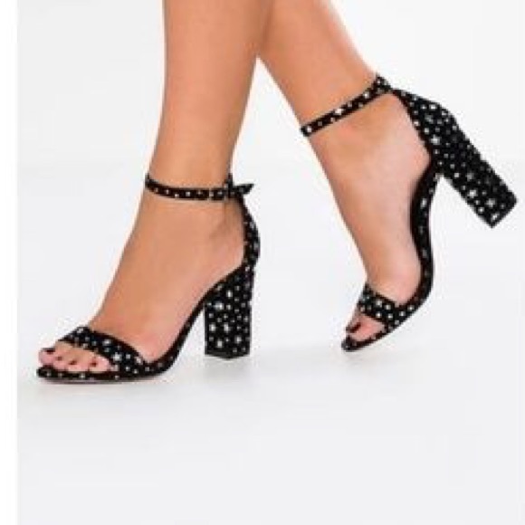 ⚡️Price Drop‼️New Madden Girl ‼️ - Picture 2 of 7